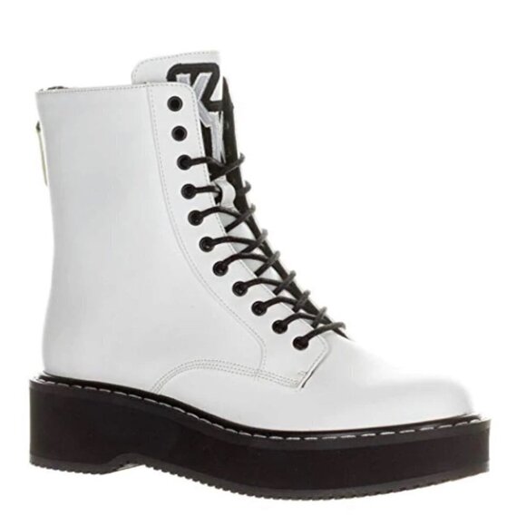 Kendall + Kylie Women's NWT White Faux Leather Hunt2 Combat Lug Sole Boot Size 6 - Picture 1 of 9